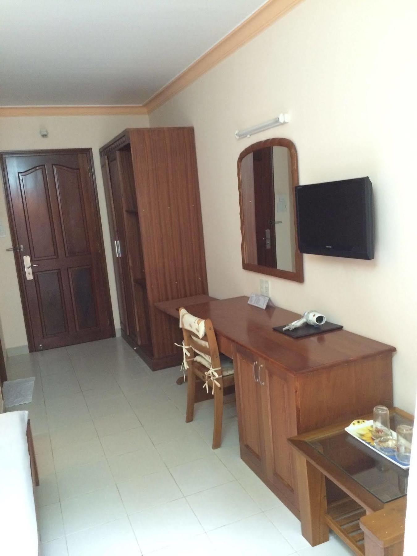 Vien Ngoc Xanh Hotel 1 Cidade de Ho Chi Minh Exterior foto